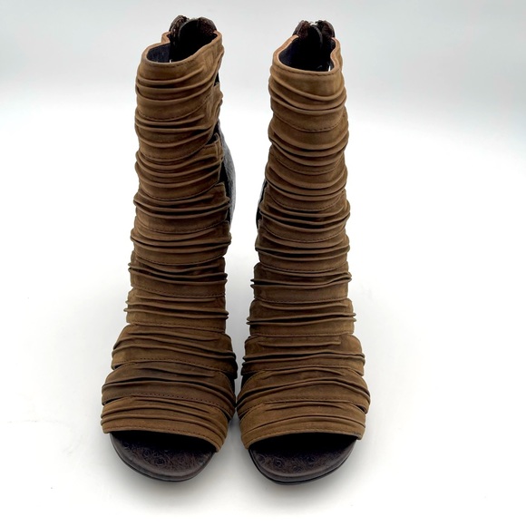 Donald J Pliner Strappy Bootie Stilettos - Picture 3 of 10